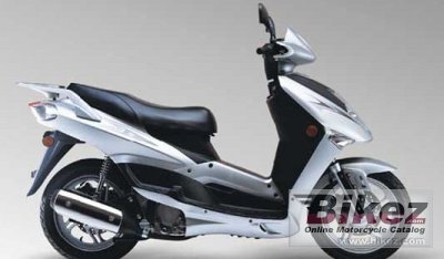 2010 CF Moto Glory 125 photo
